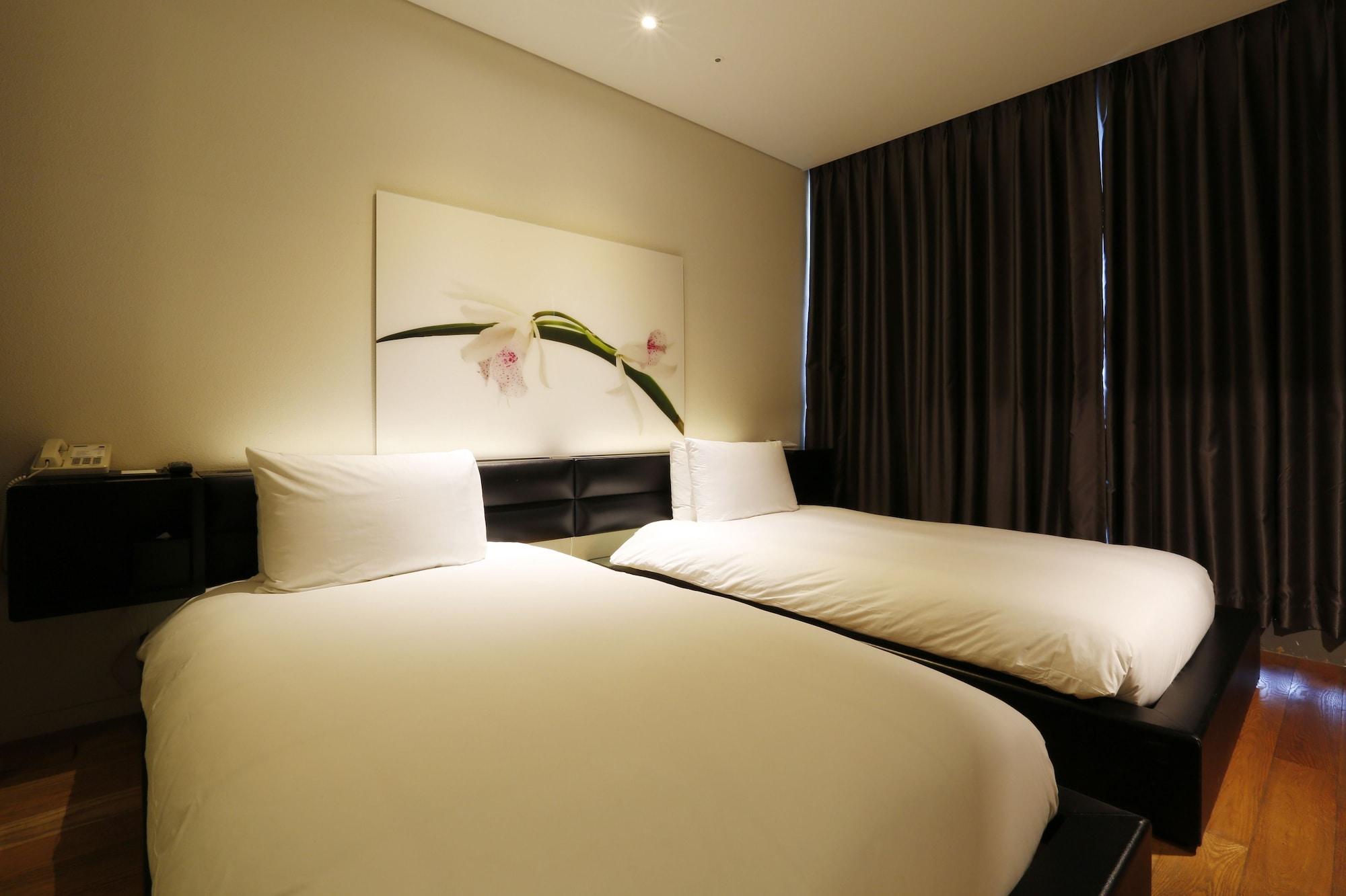 Grand Mercure Ambassador Changwon Εξωτερικό φωτογραφία