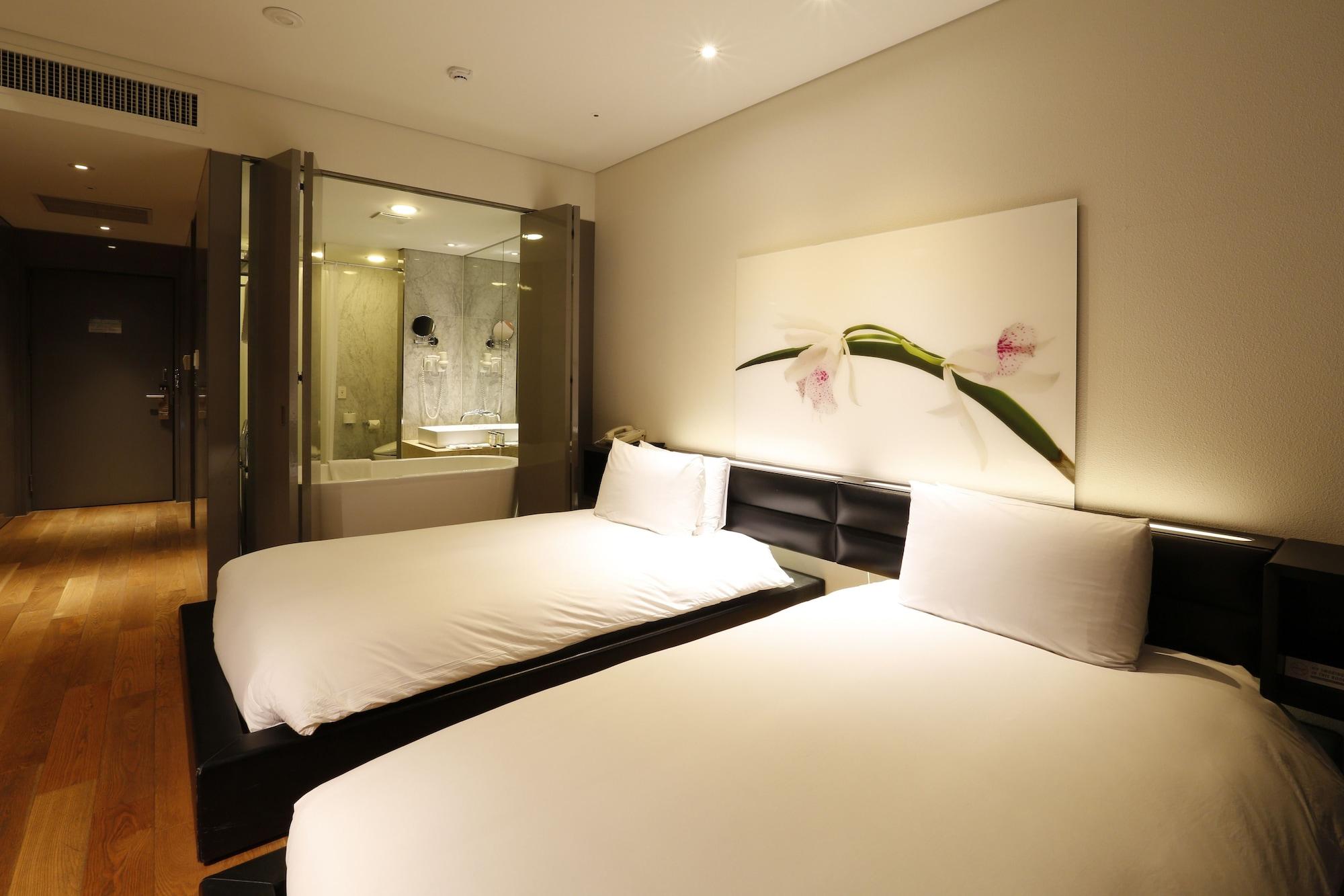Grand Mercure Ambassador Changwon Εξωτερικό φωτογραφία