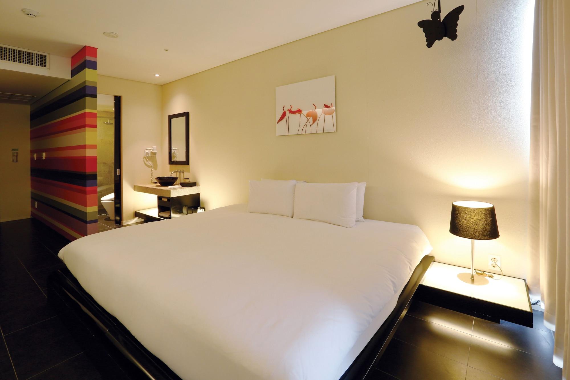Grand Mercure Ambassador Changwon Εξωτερικό φωτογραφία