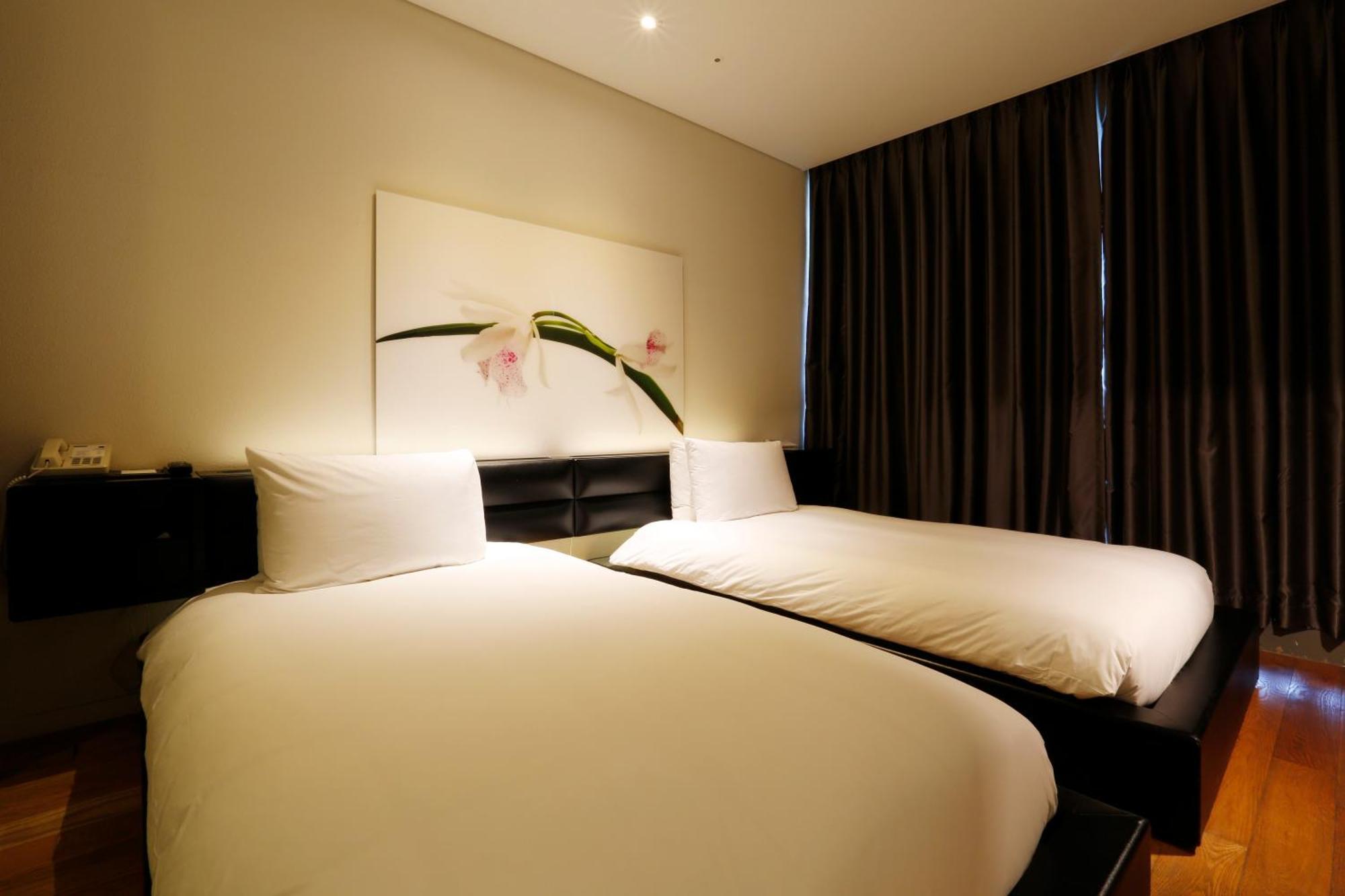 Grand Mercure Ambassador Changwon Εξωτερικό φωτογραφία