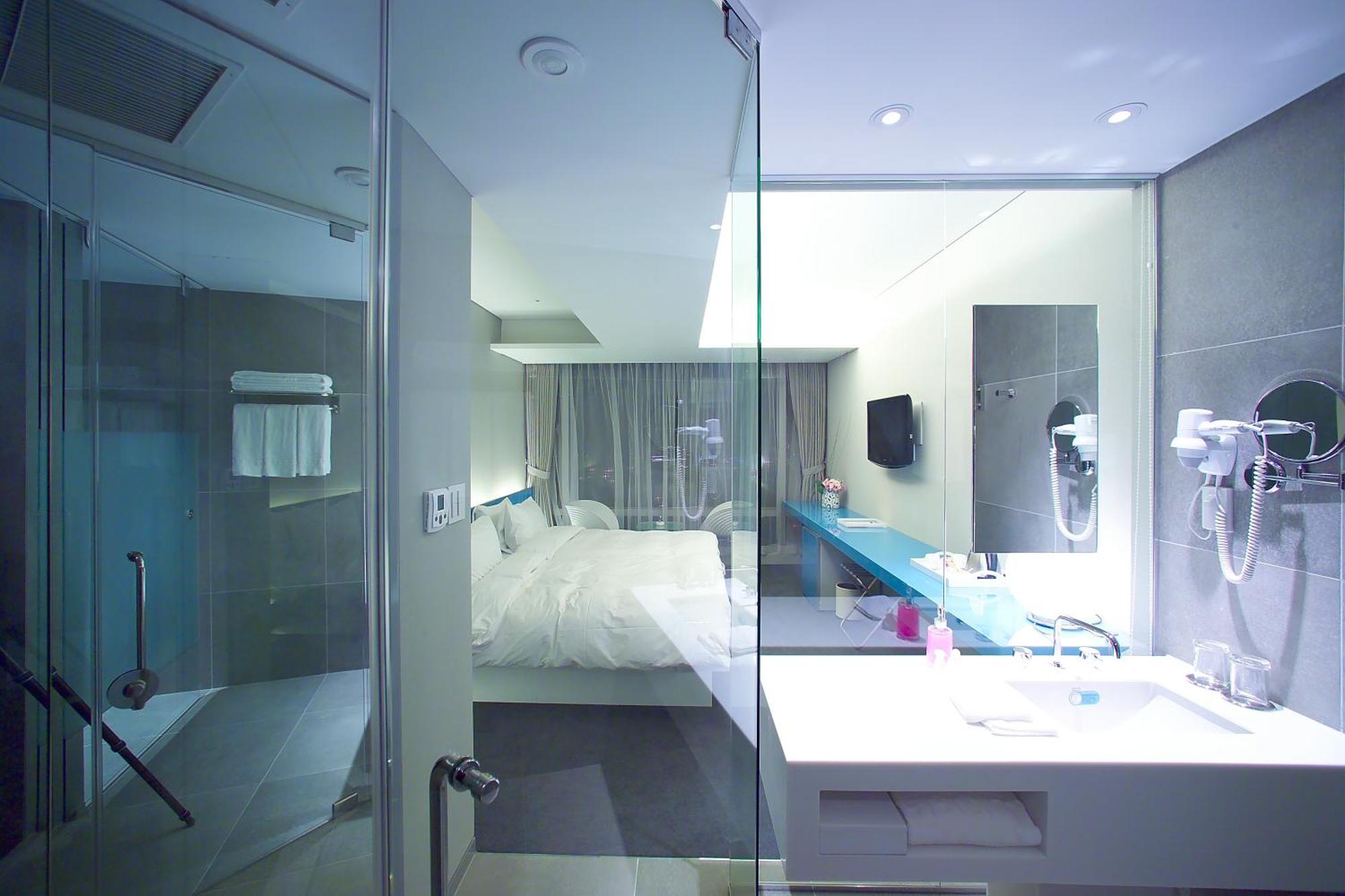 Grand Mercure Ambassador Changwon Εξωτερικό φωτογραφία
